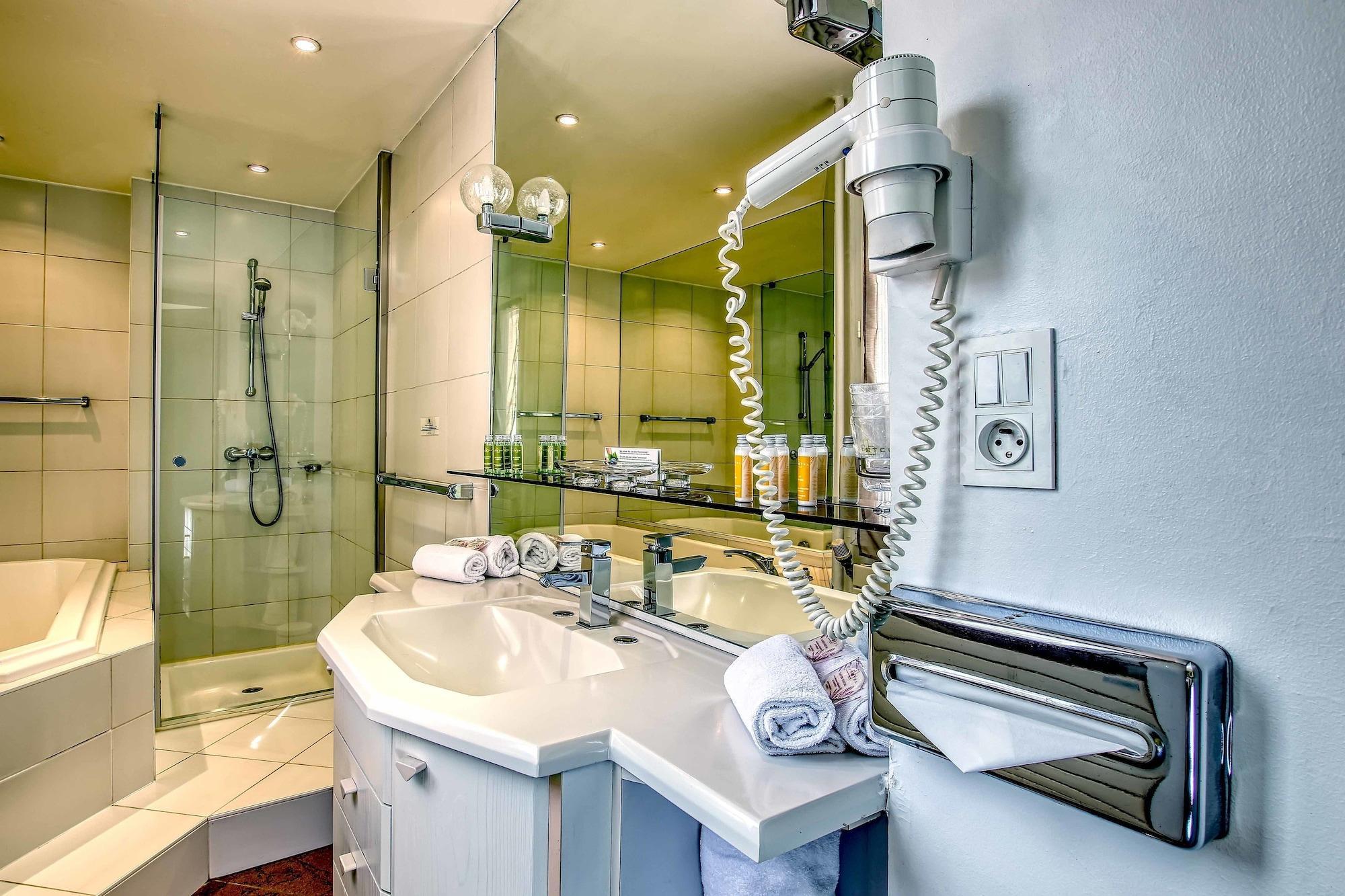 Cit'Hotel La Residence น็องซี ภายนอก รูปภาพ
